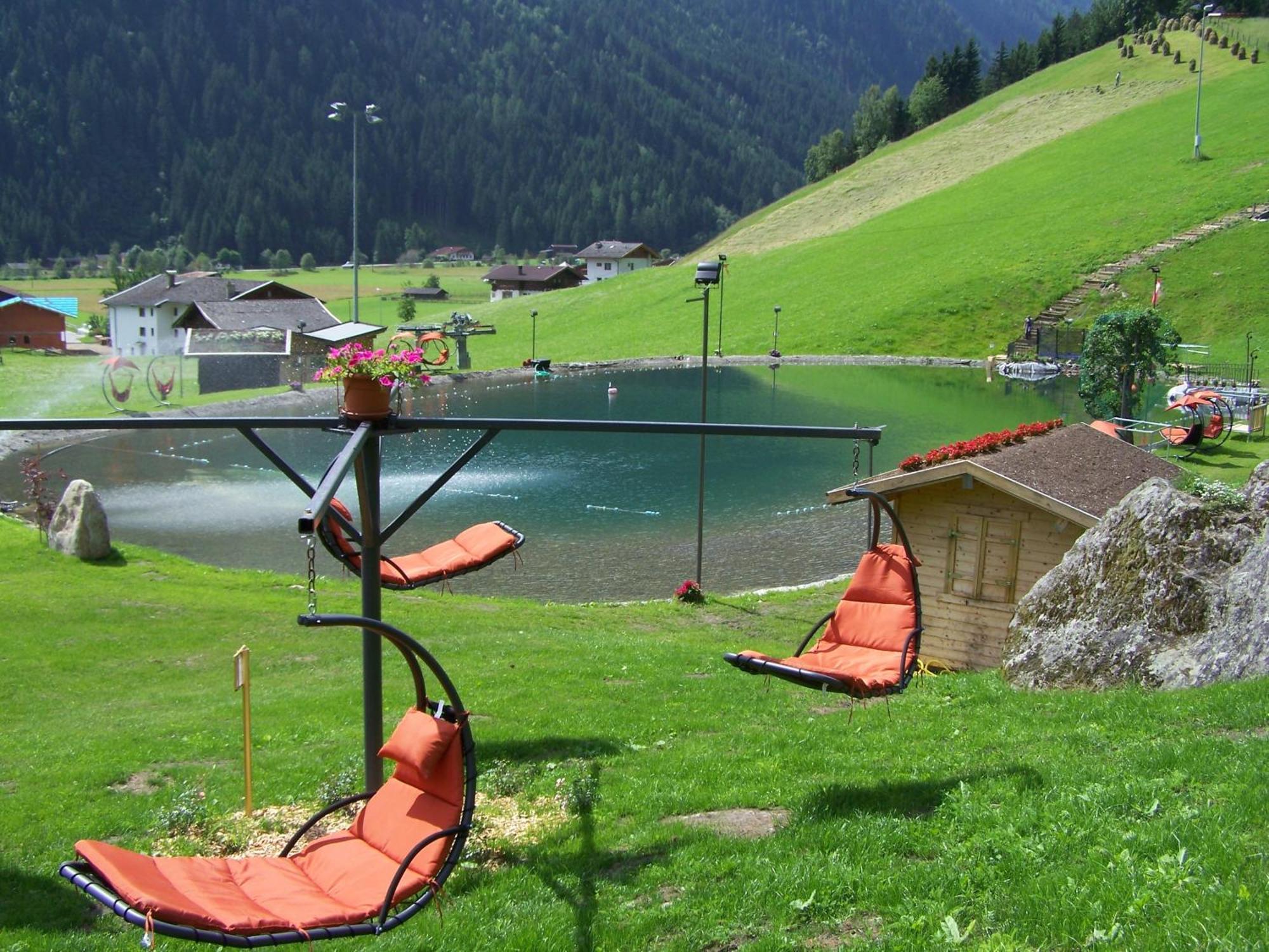 Pension Holzknechthof Am See Neustift im Stubaital Luaran gambar