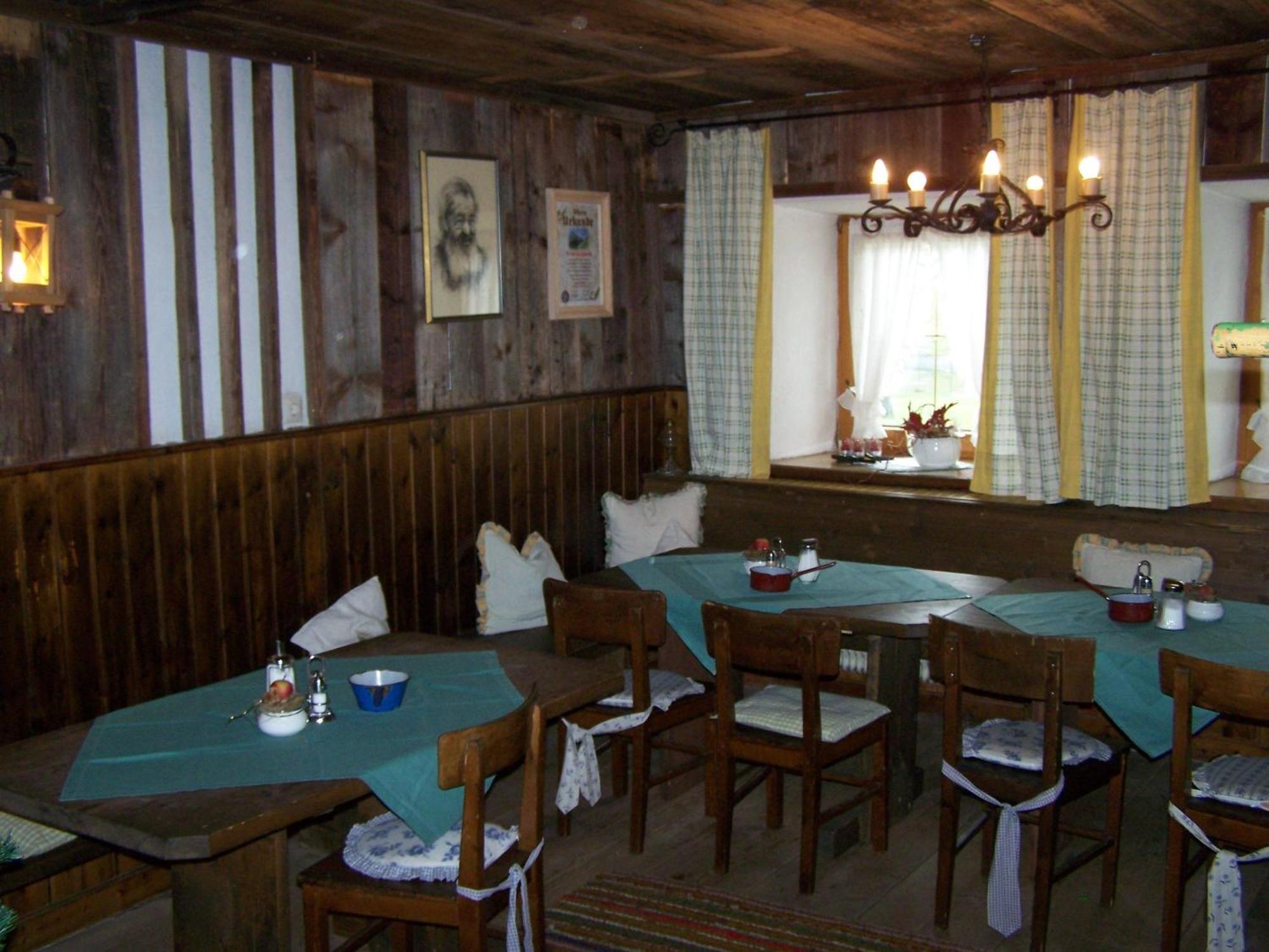 Pension Holzknechthof Am See Neustift im Stubaital Luaran gambar