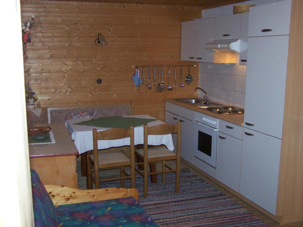 Pension Holzknechthof Am See Neustift im Stubaital Bilik gambar